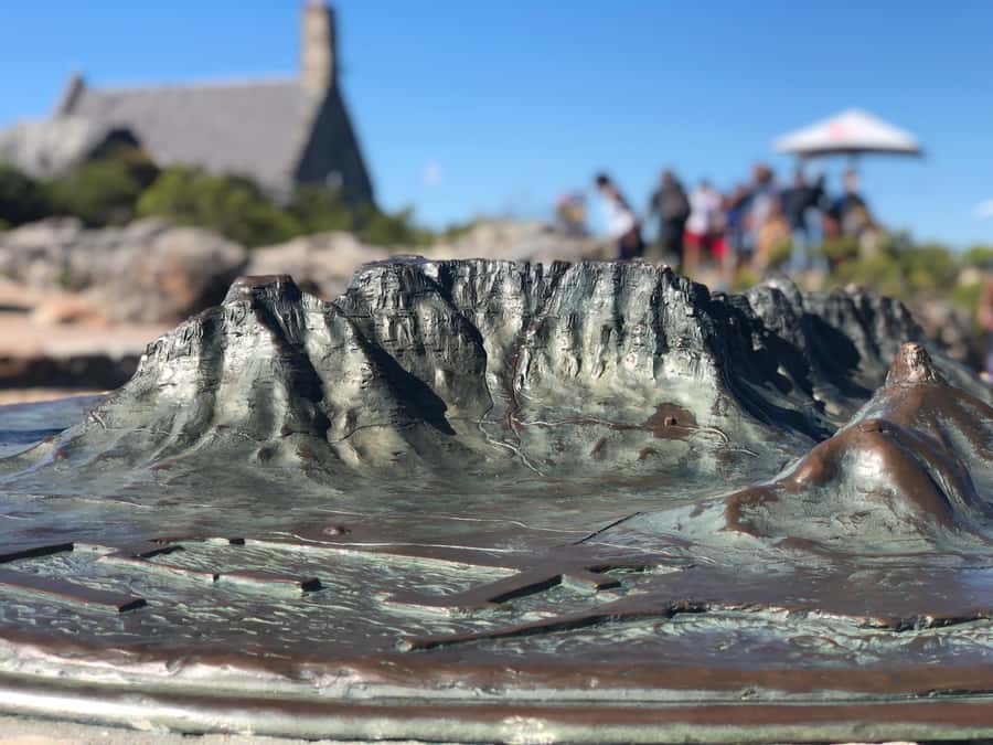 Cape Town: Table Mountain, Penguins & Cape Point Shared Tour - Morning pickup and Bo-Kaap: color before the big viewpoints