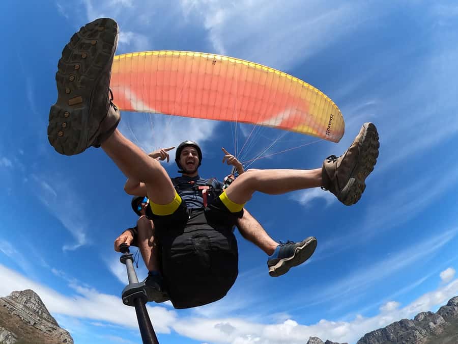 Cape Town: Tandem Paragliding Adventure - Weather and Flight Timing: Why Your 45 Minutes Might Feel Different