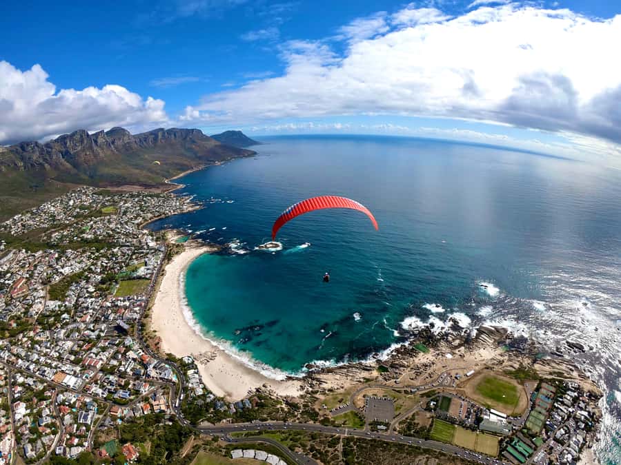 Cape Town: Tandem Paragliding with views of Table Mountain - Weather and timing in Cape Town: how to handle the wind like a pro