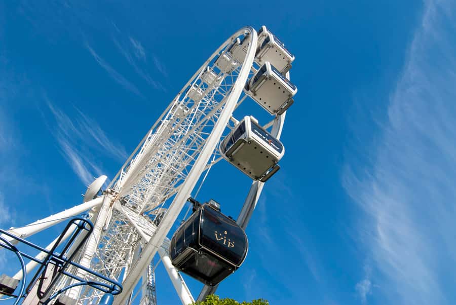 Cape Town: The Cape Wheel Ticket - Inside the modern cabins: comfort, safety, and wheelchair-friendly design