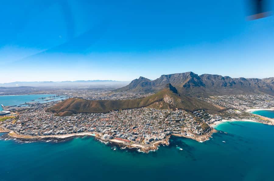 Cape Town Two Oceans Scenic Helicopter Flight - 27min - Crossing False Bay and Spotting Noordhoek Beach