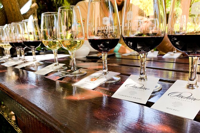 Cape town - Unique Private wine tour Blend & bottle own wine - Drive through Stellenbosch campus and the historic town of 1679