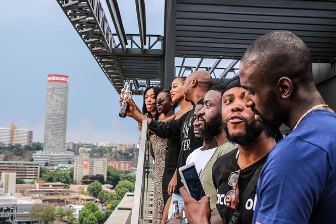 Cape Town: VIP Amapiano & Afrobeats Club-Hopping Experience - The host and small-group setup: why it feels smoother than DIY