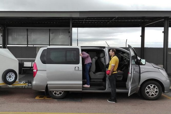 Comfort Private Airport Transfer: OR Tambo Airport (JNB) - Communication that actually helps, WhatsApp contact and on-time pickup