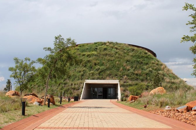 Cradle of Humankind World Heritage Site - What the guide actually adds (and why Zodwa and Albert get praise)