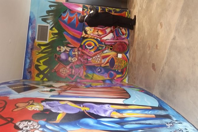 Day Tour of Maputo city (Min. 2 pax) - FEIMA in Maputo: crafts, flowers, and food in one hour