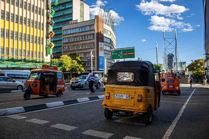 Downtown Johannesburg Tuk tuk Tour with a local lunch - Getting the best value: local pace, smart focus, and questions to ask