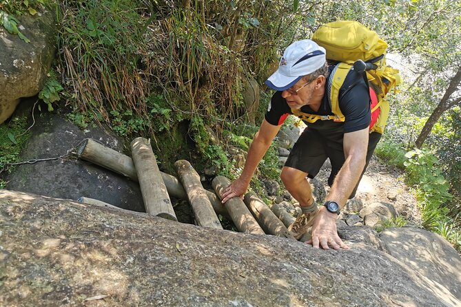 Drakensberg Mountains. Tugela Gorge and Amphitheater Hike - Following your pace with Shane Gouldie, and why it changes the whole experience