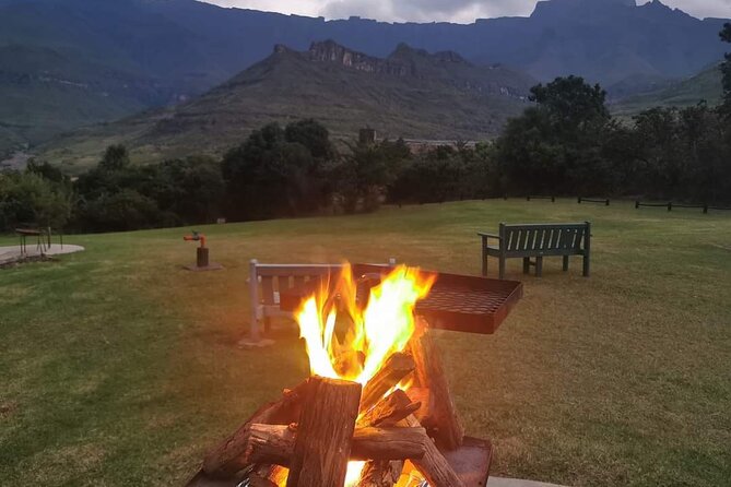 Drakensberg Mountains. Tugela Gorge and Amphitheater Hike - Overnight stop in the Drakensberg: dinner, breakfast, and free Wi-Fi recovery