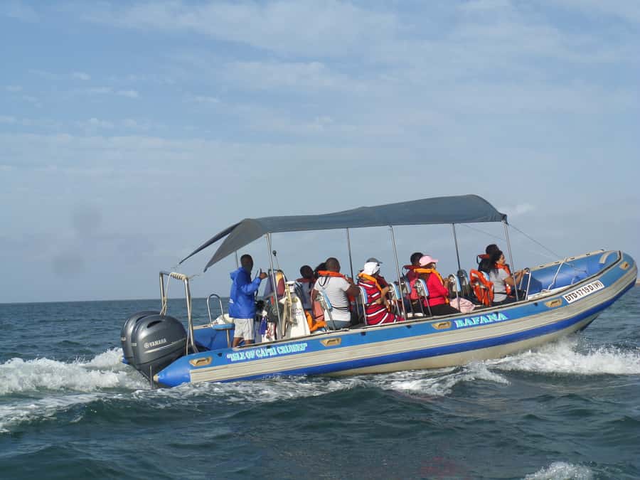 Durban: 1-Hour Boat Cruise from Wilson's Wharf - The first minutes onboard: what the ride feels like