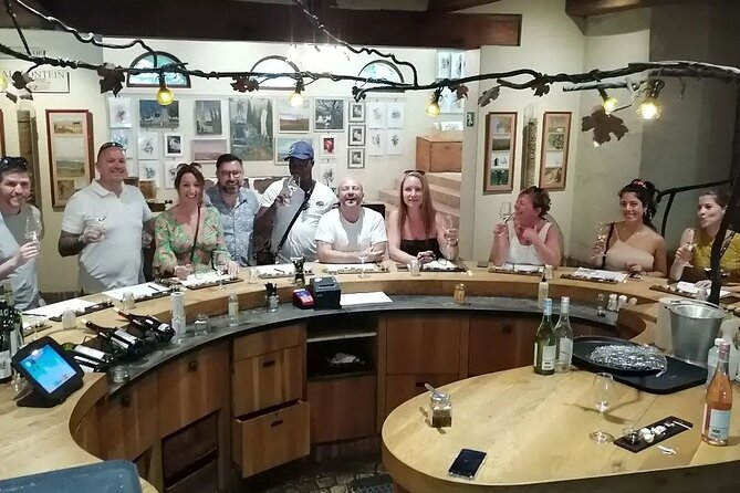 Explore the Cape Winelands with Lwafika Tours and Transfers - Door-to-Door Cape Town Comfort to the Winelands