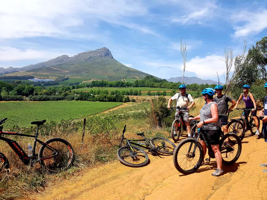 Franschhoek: E-bike Tour with Wine Tasting and Lunch - Helshoogte Pass: the climb that earns the views