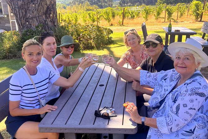 Franschhoek Wine Walk with Lunch - Entering Franschhoek on foot, with the right start point