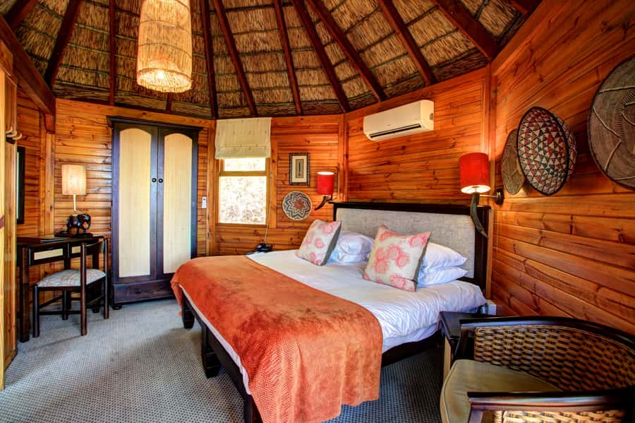 From Cape Town: 2-Day Safari at Garden Route Game Lodge - So, do you really get the Big Five here?