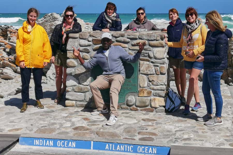 From Cape Town: 3-Day Garden Route Safari and Coastal Tour - Betty’s Bay penguin time: quick, clear, and worth it