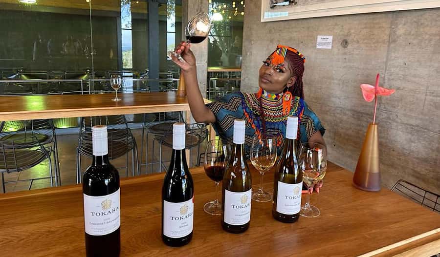 From Cape Town: Stellenbosch & Franschhoek Wine Tasting Tour - A smart wine route: Stellenbosch plus Franschhoek in one day
