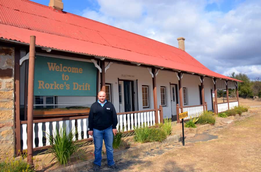 From Durban: Isandlwana Rorkes Drift Battlefields Day Trip - Guides, languages, and why the right explanations matter