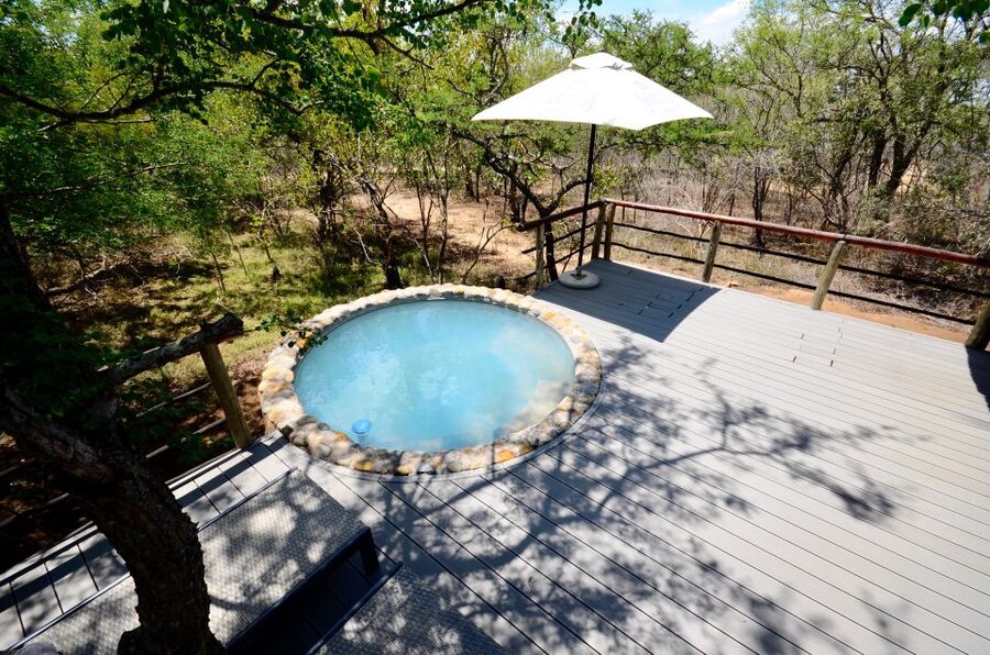 From Johannesburg: Kruger National Park 4-Day Luxury Safari - A 4-day luxury safari loop with real time in the bush