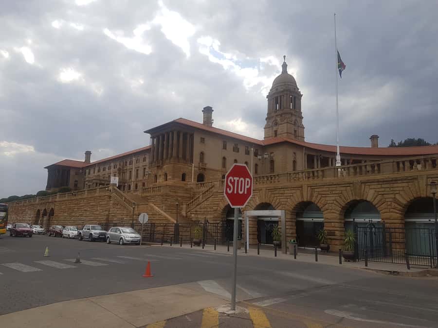 From Johannesburg: Pretoria Half Day Tour - 5 Hours, Two Departures, and the Pickup Window