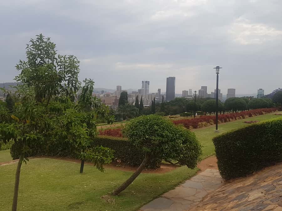 From Johannesburg: Pretoria Half Day Tour - Pretoria City Hall and Church Square, Plus the Landmarks You Ride Past