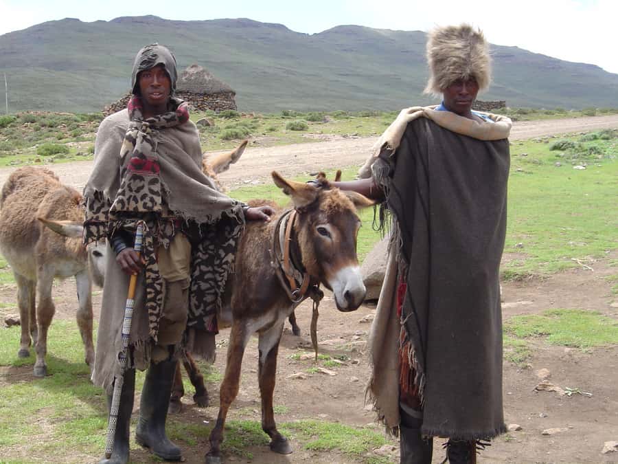 From Underberg: Sani Pass Day Tour - Underberg to Lesotho by 4x4, with real local context