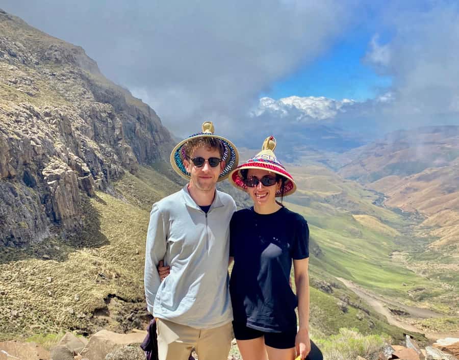 From Underberg: Sani Pass Day Tour and Basotho Village Visit - Lunch at the Highest Pub in Africa: how to plan it without stress