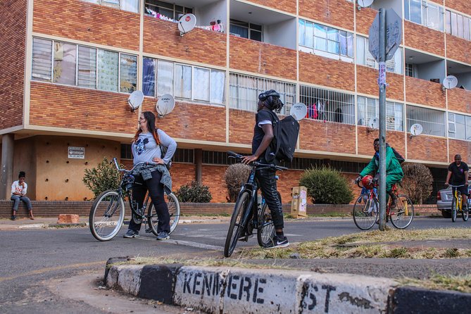 Full-day Johannesburg Bike Or Walking tour - With Transport - Pedaling Johannesburg: what the 4 hours feels like