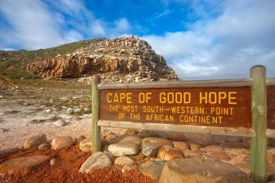 Full-Day Private: Best of the Cape - Simon’s Town break: the Peninsula pause between coast hits