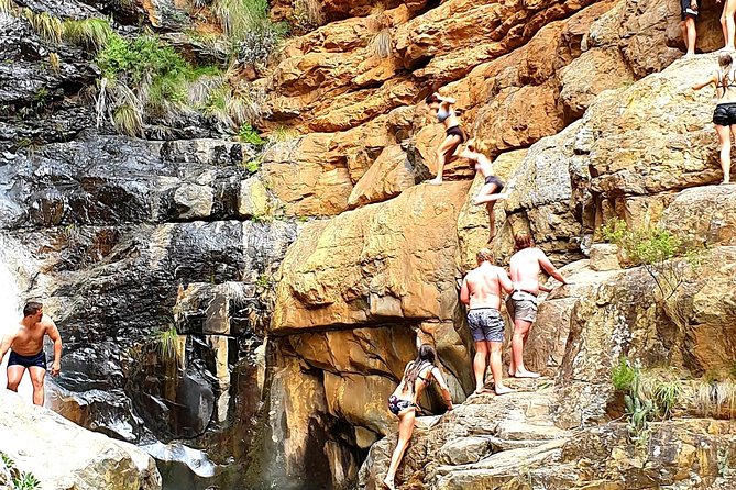 Full-Day Swartberg Mountain PRIVATE Tour (including lunch and transfers) - The hike where 300 million-year-old sandstone becomes real
