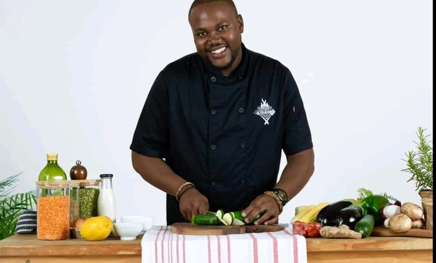 GQ: City Walking Tour & African Cuisine Cooking Class - Campanile Memorial and Donkin Reserve: The Stops That Give You Bearings