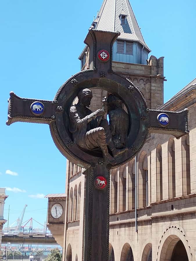 Gqeberha: City Highlights Car and Walking Tour - Nelson Mandela University City Centre, and why the area matters