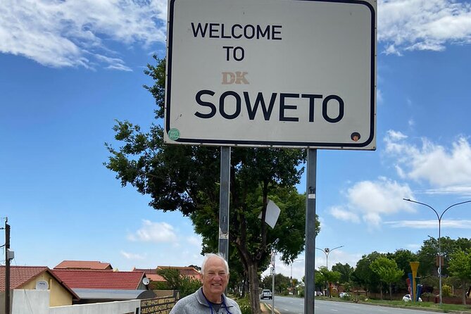 Half-Day Tour of Soweto Tour - Baragwanath and Motsoaledi Street: seeing everyday life up close