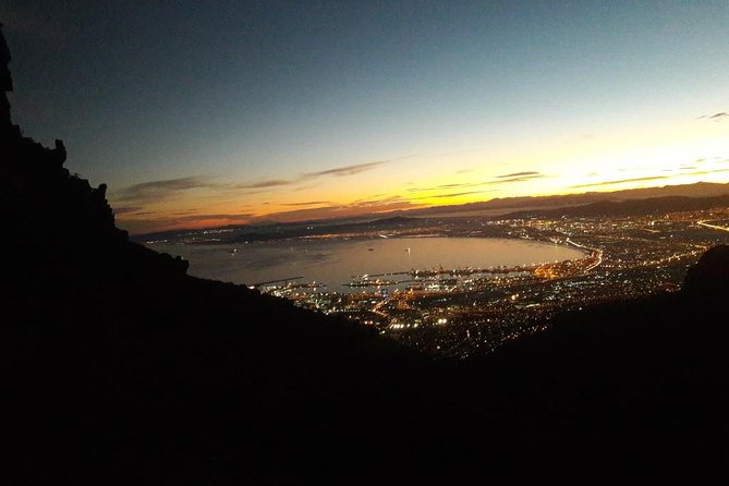 Hiking Lion's Head for sunrise, coffee & hotel Pick-up & Drop off - First 30 minutes with headlamps: steep gravel, but the trail is guided