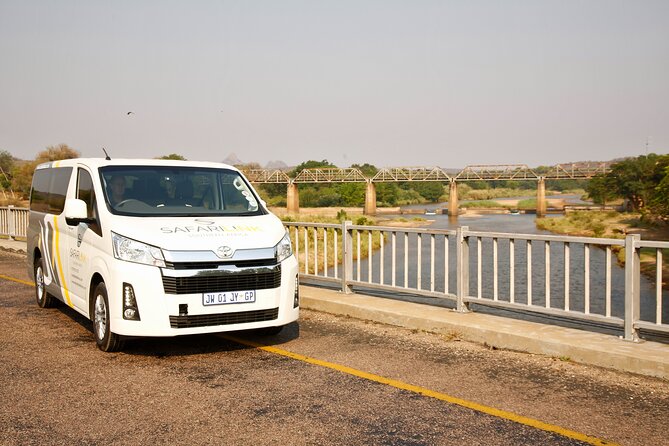 Hoedspruit to Johannesburg Transport Shuttle - Inside the Ride: Air-Conditioning and a Driver Who Talks Like a Guide