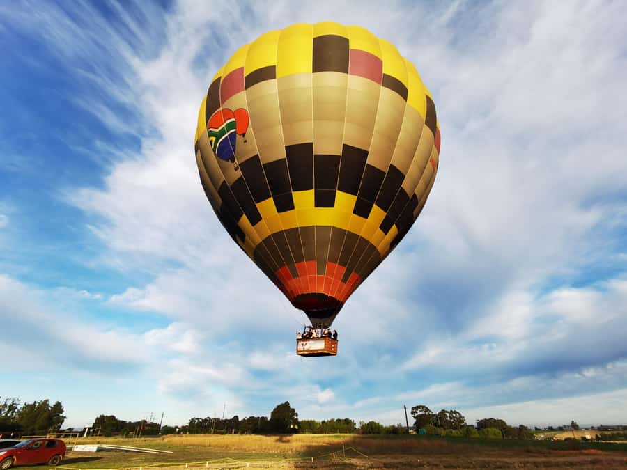 Hot air Balloon and Cape Winelands Private guided tour - How the day really flows, from hotel pickup to the balloon