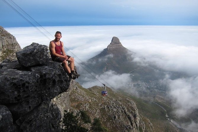India Venster: sensational half-day route up Table Mountain - The real payoff: summit time and the Cape Town city and sea views