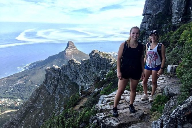 India Venster: sensational half-day route up Table Mountain - What to bring and how to prep for a weather-dependent mountain hike