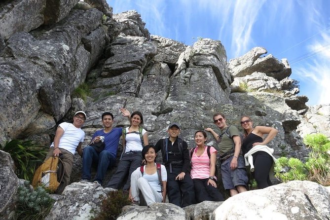 India Venster: sensational half-day route up Table Mountain - Meeting at the Table Mountain Aerial Cableway and how the route runs