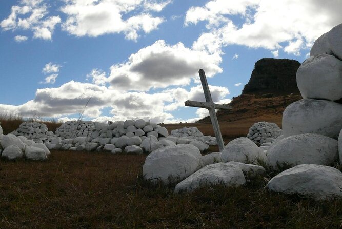 Isandlwana, Rorkes Drift and Fugitives Drift Battlefields Day Tour from Durban - Your Guide Day Matters, and Names You Might Hear