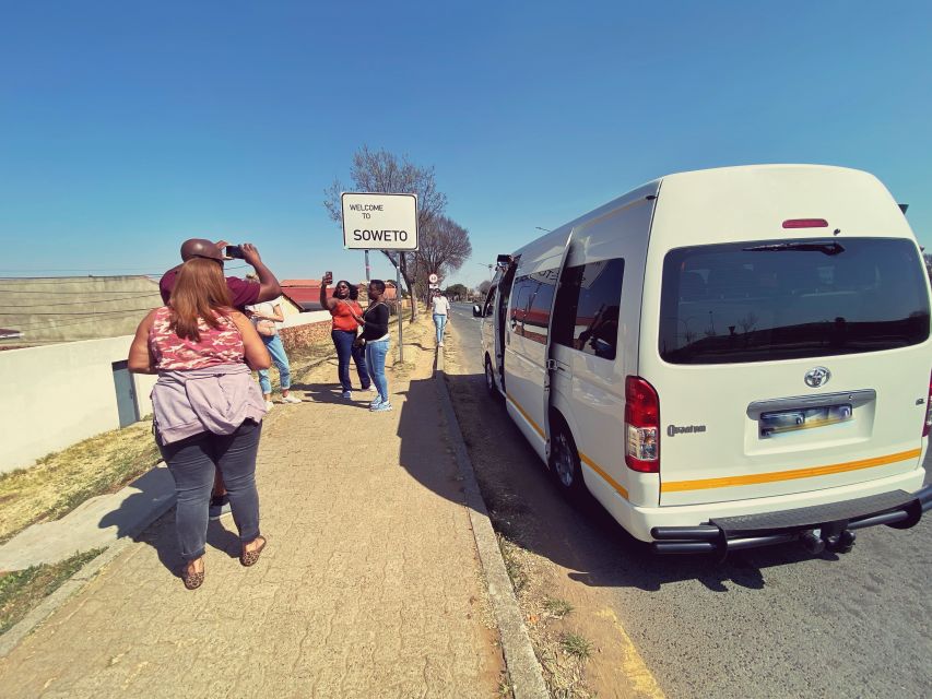 Jo'berg in 1 Day: Soweto, Apartheid Museum & City Tour - Apartheid Museum: The History Behind the Photos