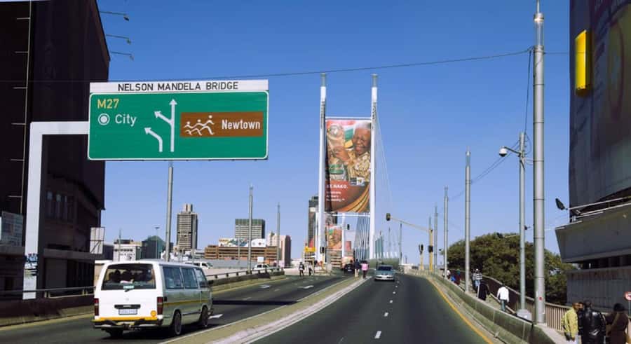 Johannesburg and Soweto: Half-Day Tour - Safety, comfort, and the no-luggage request
