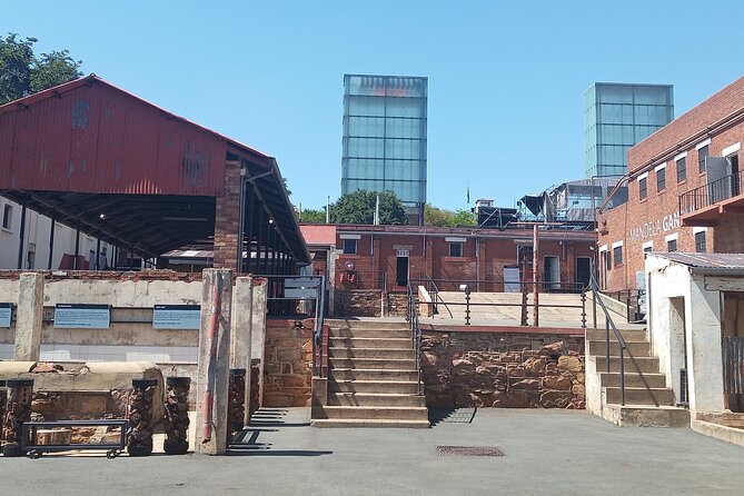 Johannesburg Apartheid Museum and Soweto - Pickup near Thembisa, then straight into Johannesburg highlights