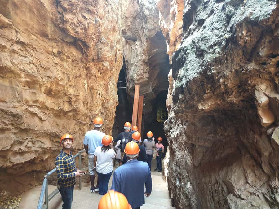 Johannesburg: Cradle of Human Kind & Lesedi Cultural Village - Cradle of Human Kind: Wonder Cave plus Maropeng Visitor Centre