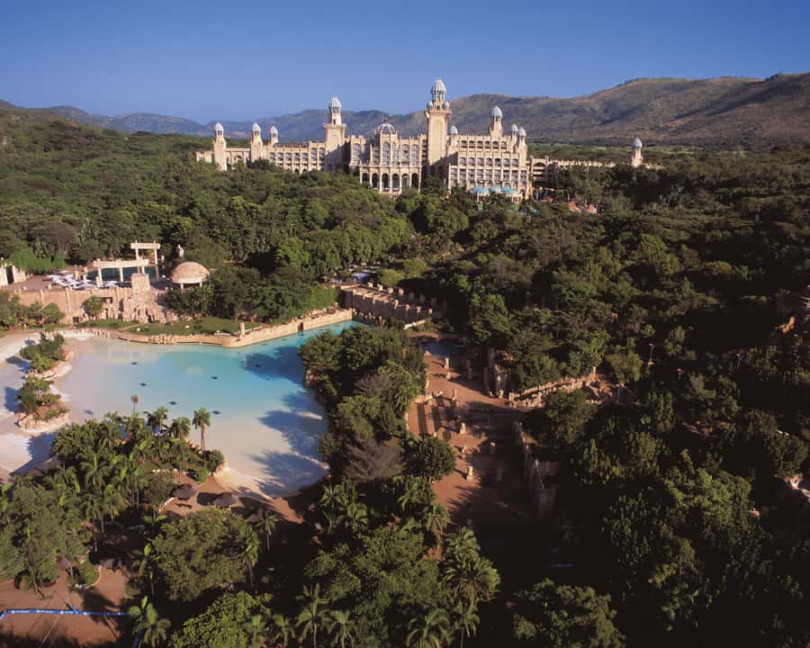 Johannesburg: Full Day Sun City & Pilanesberg Nature Reserve - Johannesburg to Pilanesberg: why this route works