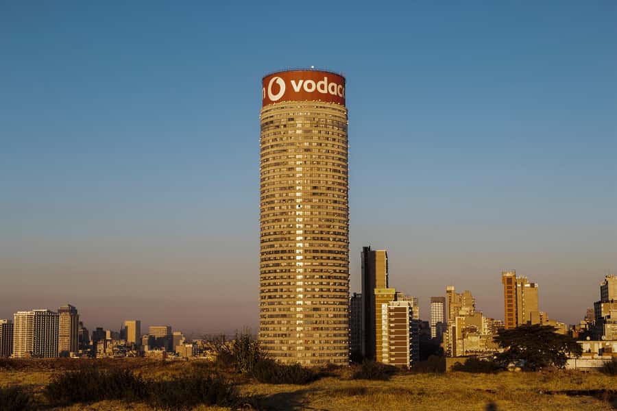 Johannesburg: Hillbrow Walking Tour Including Ponte building - Choosing between Hillbrow-only and Ponte Tower admission