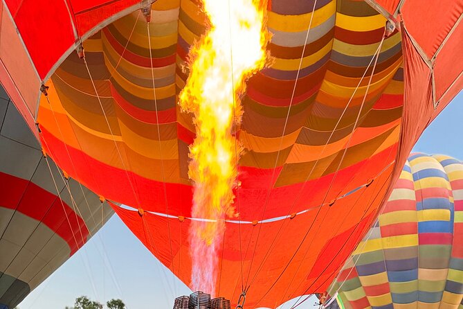 Johannesburg: Hot Air Balloon Flight along Magalies Valley - The landing toast, then breakfast that actually fills you up