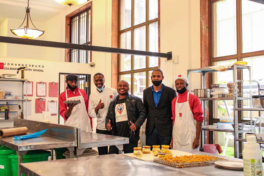 Johannesburg: Local Food Tasting Guided Walking Tour - Pan-African Food Tasting on Foot, with a Neighborhood Brain