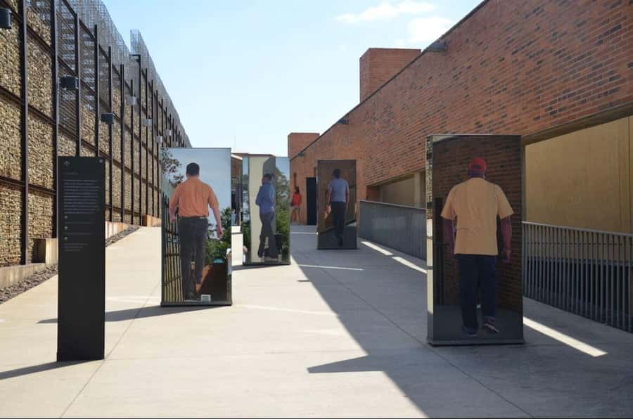Johannesburg: Private Walking Tour with a Local - Soweto, Mandela sites, and the kind of history you can talk about