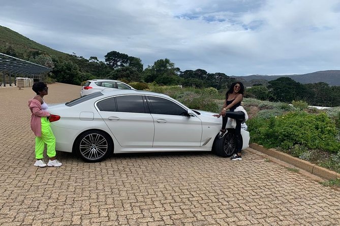 Kirstenbosch Botanical Gardens and Constantia Wine Tasting Tour. - Groot Constantia: oldest Constantia roots and lunch options