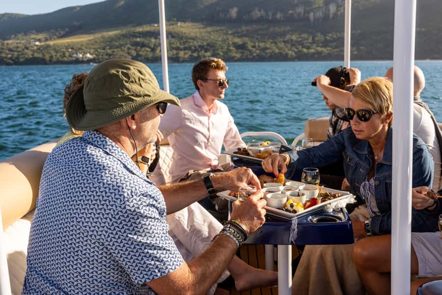 Knysna: Knysna Lagoon Pontoon Boat Cruise - Daytime vs sunset cruises: how to choose your departure